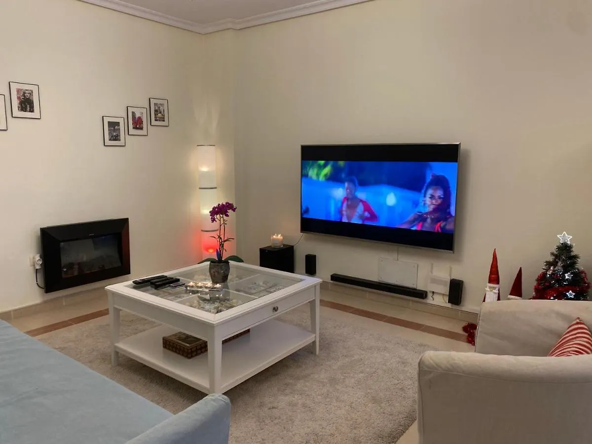 La Buena Vida Duplex: Stylish Retreat with Pool Access Near Puerto Banus Apartment Marbella