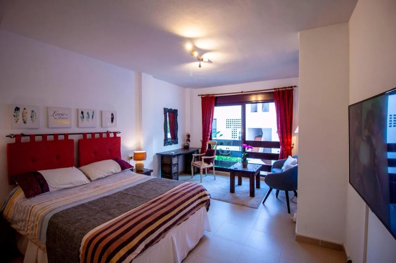 La Buena Vida Duplex: Stylish Retreat with Pool Access Near Puerto Banus Apartment Marbella