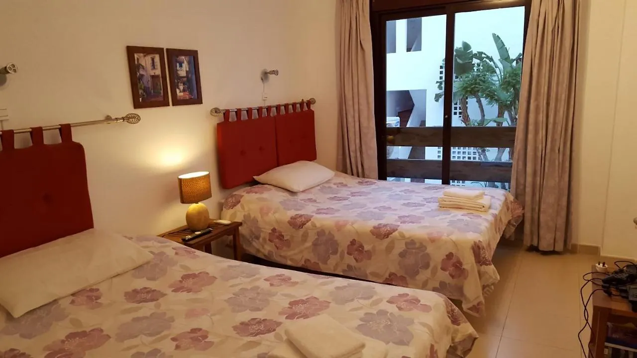 La Buena Vida Duplex: Stylish Retreat with Pool Access Near Puerto Banus Apartment Marbella 0*,  Spain