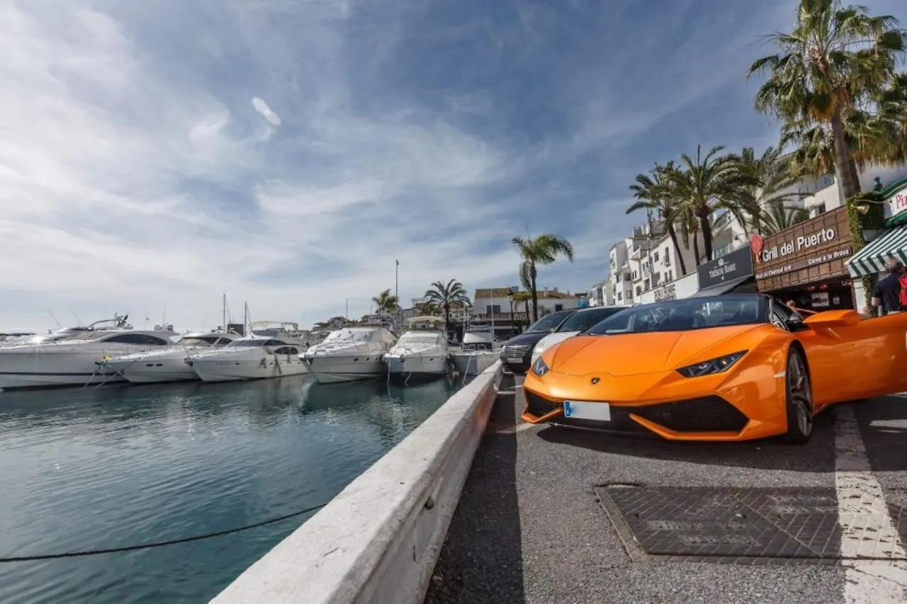 شقة Stylish 2-Bed Duplex Townhouse, Full Kitchen, Access To Three Pools, Minutes From Puerto Banus, By 